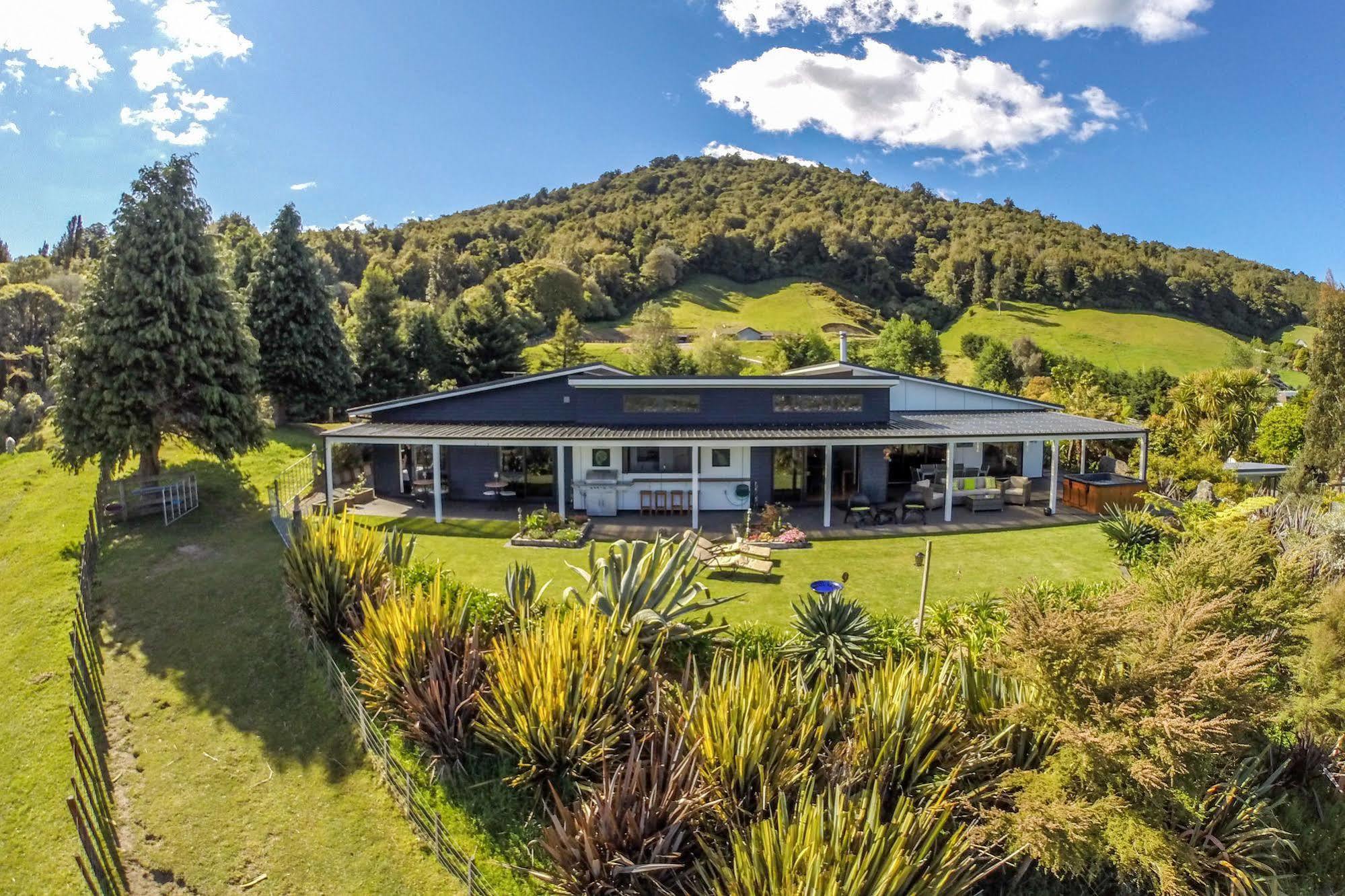 City Lights Boutique Lodge Rotorua Extérieur photo
