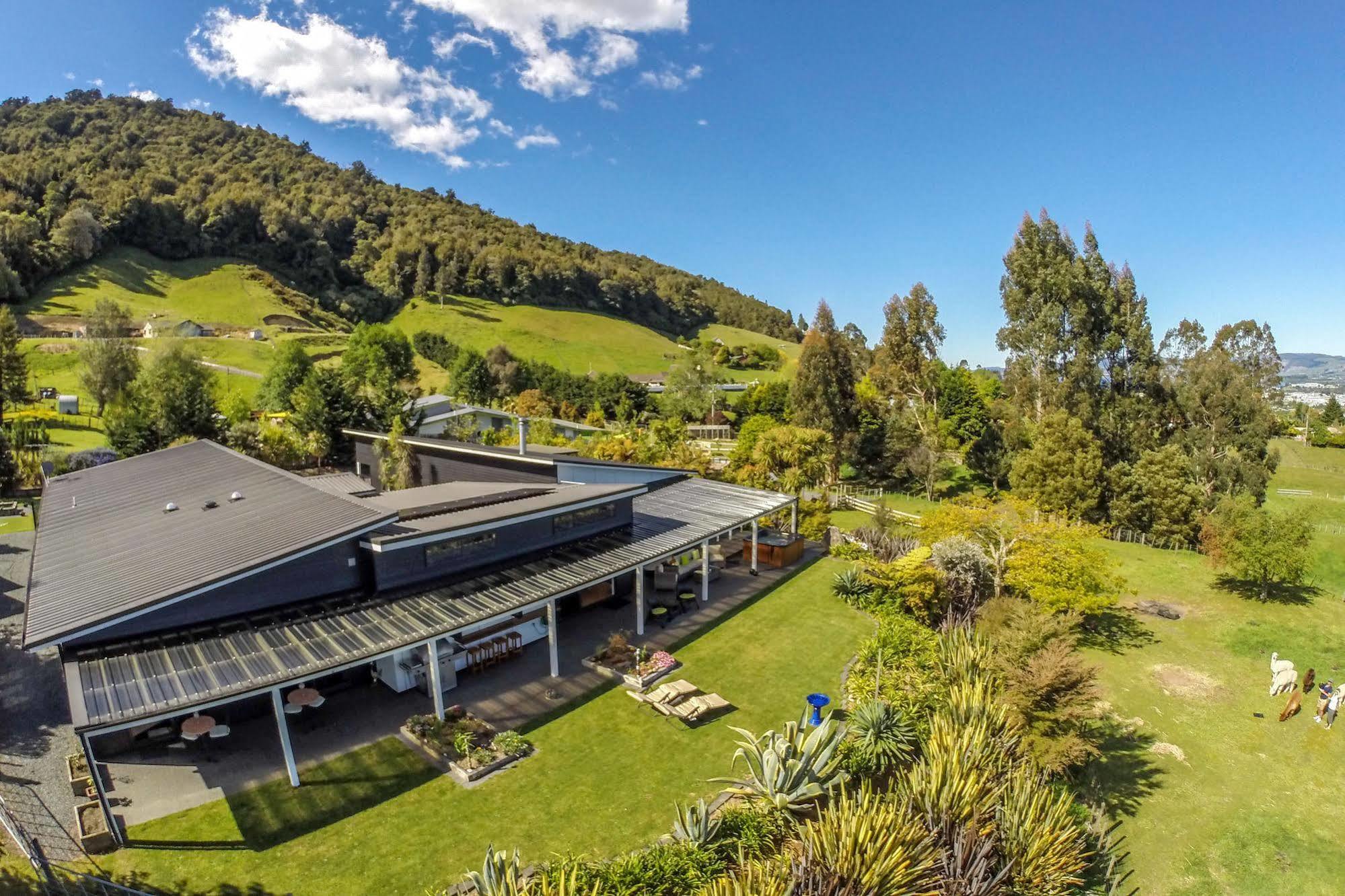 City Lights Boutique Lodge Rotorua Extérieur photo