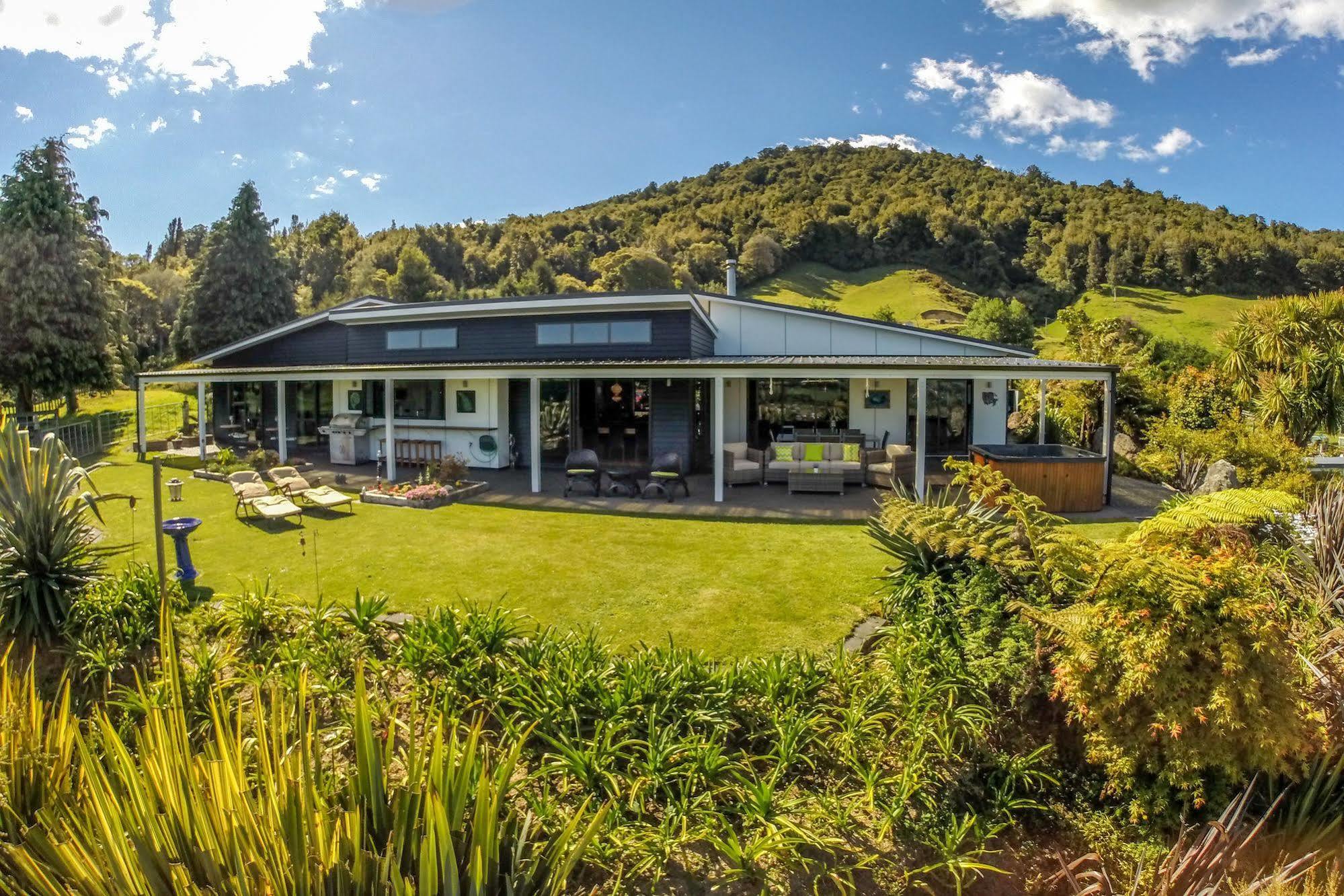 City Lights Boutique Lodge Rotorua Extérieur photo